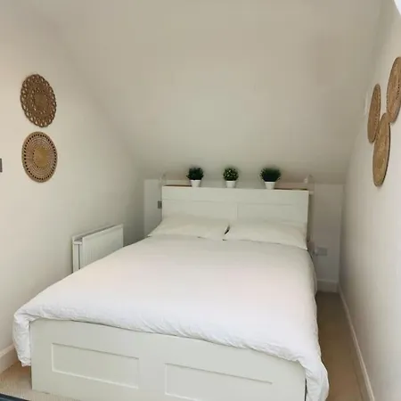 Winton Grove Holiday home Kilmacanoge